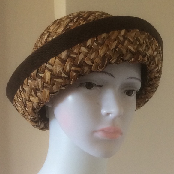 Straw bucket hat - Picture 5 of 9